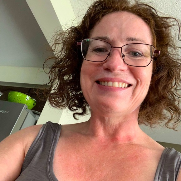 Meet your Posher, Kelly - Picture 1 of 1